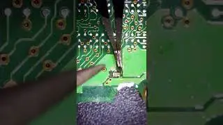 Trace repair part 23 #electronics #electronicsrepair #repair #repairs #ic #satisfyingvideo