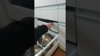 Szuflada wewnętrzna Blum Antaro białe.