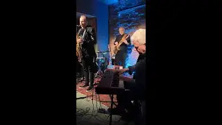 Lay D Funk - live on stage