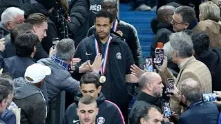 GANCHO DE 8 JOGOS ESTÁ DE GRAÇA PARA NEYMAR