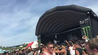 The Amity Affliction - Death&rsquo;s Hand (Live) - Vans Warped Tour 2015