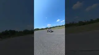 Supermoto Guy Rippin It! #kneedown #racing #motorcycles
