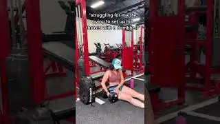 Does anyone relate to this gym struggle🙄