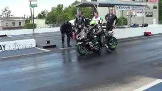 Rickey Gadson's drag racing school demonstrating 1.30 60ft launch for students
