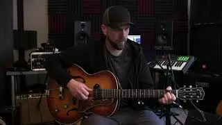 Godin 5th Avenue Kingpin Guitar with Fishman Archtop Pickup Installed in Stereo. (Use headphones)