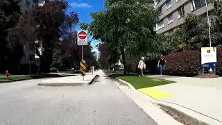 Cycling downtown Vancouver bike routes and separated bike lanes
