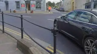 Walking tour of beautiful cashel Town of cashel