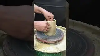Spinning the wheel in the historical city of Aurangabad.