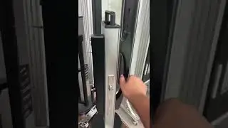 Full automatic aluminum door lock with 3D face recognition and Tuya app