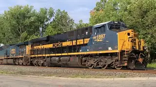 CSX ES44AH 1897 