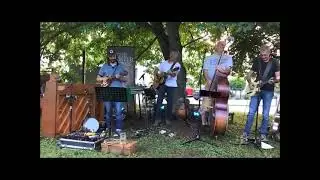 The Rooster Crows - So Sad (To Watch Good Love Go Bad)