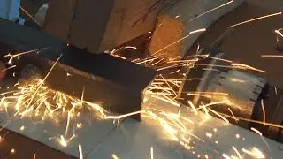 Homemade mini-cutting machine for metal