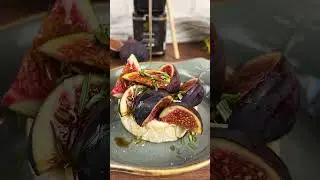 Fig and Camembert Crostini  #italy #recipe #camembert #cheese