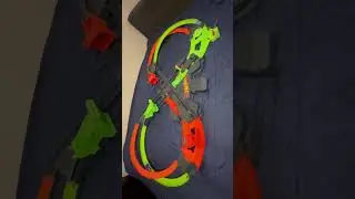 NO BATTERIES!!! Hot Wheels Figure 8 Colossal Crash Track Set!!!