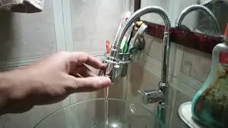 New 10x Flexible Basin Faucet with Flow Control Switch