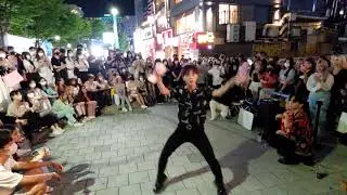 TUESDAY. AQA. DYNAMIC CAPTIVATING HONGDAE BUSKING.
