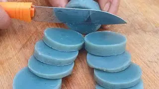 survival skills: The girl shows useful ways to save soap and water #bushcraft #survival #ideas 