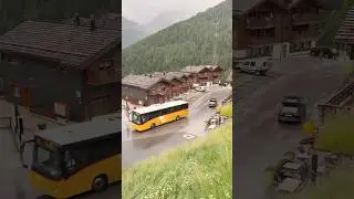 Driving Through a Swiss Alpine Village 🇨🇭#switzerland