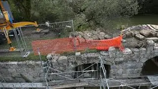 Fr&eacute;chou (47) : le pont Romain en cours de r&eacute;novation