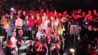Ida-Lova Live p&aring; Avicii arena 