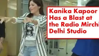 Kanika Kapoor gets a crazy welcome at our Radio Mirchi Studios | Radio Mirchi