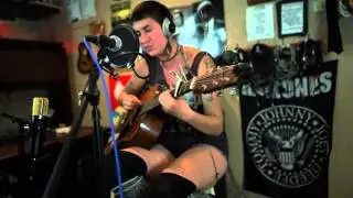 Marissa - A Dollar A Day - DIY Sessions