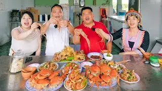 SAPA TV | TRẢI NGHIỆM VƯỜN SÂM TRỒNG TRÊN BIỂN ĐỘC ĐÁO VÀ THƯỞNG THỨC GÀ HẦM SÂM, CUA BIỂN CỰC NGON