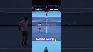 Roger Federer: BACKHAND SMASH! 🎾🔥