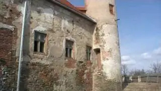 Zámek Ptení.