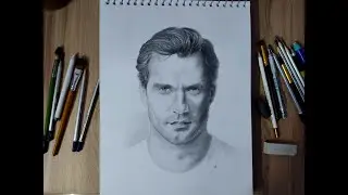 Drawing a portrait of Henry Cavill aka Superman with graphite medium.