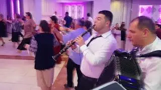 Amajlija Bend - Skopje - Krstacka oro (Maskoto ili Masko Krstacko) - (in live)