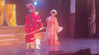 Ho&agrave;ng  Hải. nsut Thy Trang. .