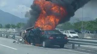 Car Crash Compilation December 2017 - January 2018