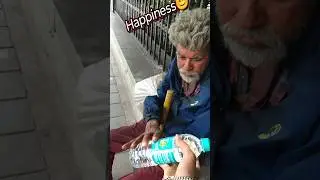 Happiness&hearts;️ #humanity #respect #shorts #helping  #thehelpinghand @helpboy7