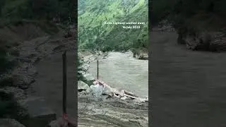 Dangerous water flow.Don&rsquo;t repost without credits