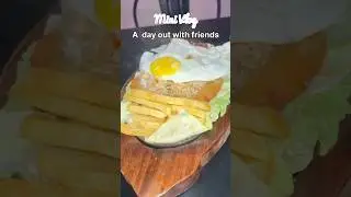 A Dayout with friends &hearts;️ #VlogShorts #MiniVlog #ShortsVlog #VloggersOfYouTube #YouTubeShorts