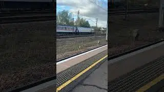#asmr class 37 pulling an LNER class 91 inner city 225
