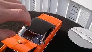 1:18 Scale 1965 Pontiac GTO--Maisto