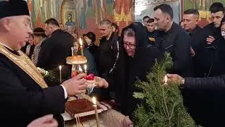 Veșnica pomenire, slujba de înmormântare a părintelui Emil Stroișteanu