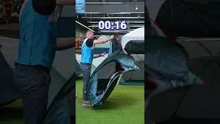 Cort cu montare &icirc;n doar 2 secunde!