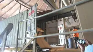 Container loading Illinois soybeans