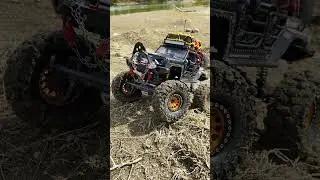 MN128 CUSTOM CRAWLER RC 💯😎🔥#automobile #rcoffroad4x4 #offroad #rccrawler #mn128 #rchobby #rctruck