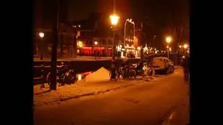 Gangsterdam Redlight District -15 24/7 Cold. 2010 watching a double couple.