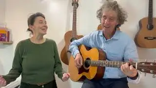 La chanson d' Ursule et Grelu par Luc Arhlo et Virginie Brunel.