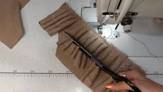 Sew the sleeve of your dress like this: sewing the sleeve