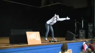 The best praise dance that iv'e ever seen!
