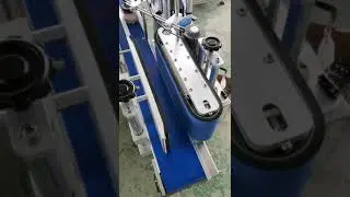 testing video of labeling machine ZS-TB150A for hexagonal bottles