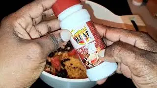 HOW TO MAKE PILAU WITHOUT PILAF-SPICE||USING ONIONS FOR BROWN COLORING🔥 #pilao #pilaf #trending🤩
