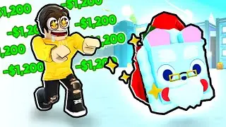 I spent ALL my ROBUX hatching HUGE SANTA PAWS in Roblox Pet Simulator X!