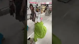 Tiny green wizard #memes #shorts #wizard
